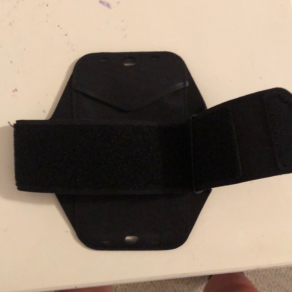 Runners case - Picture 2 of 2